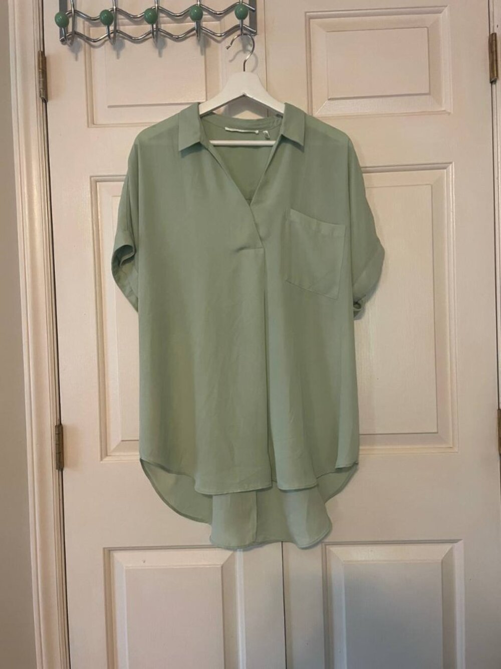Violet + Claire Sage Green Tunic Blouse L | Quiet Luxury Minimalist V-Neck